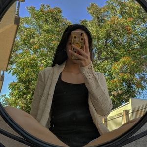 RARE BRANDY MELVILLE CARDIGAN